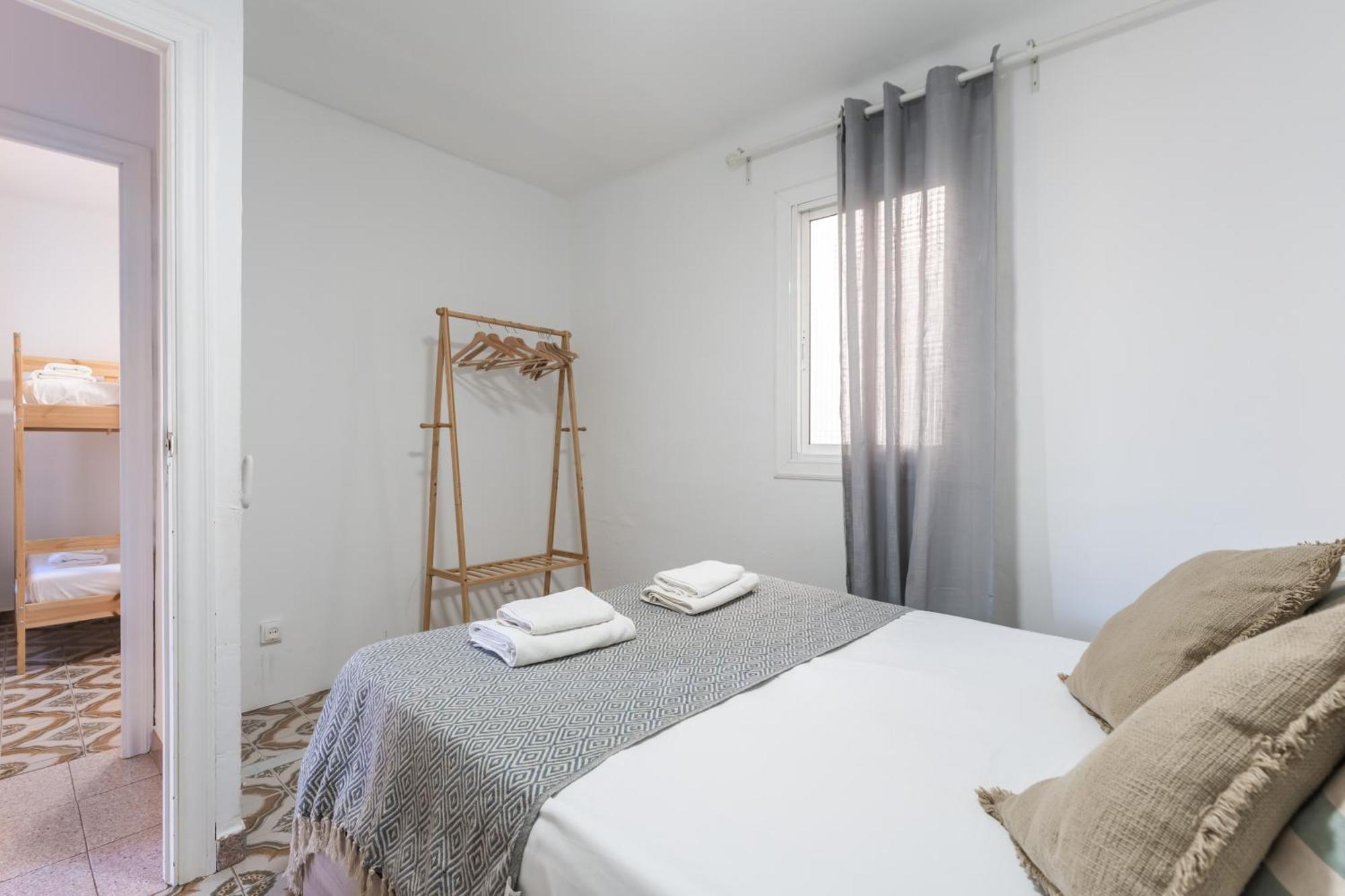Feel Welcome Barcelona 10 Курналя-да-Любрагат Екстер'єр фото